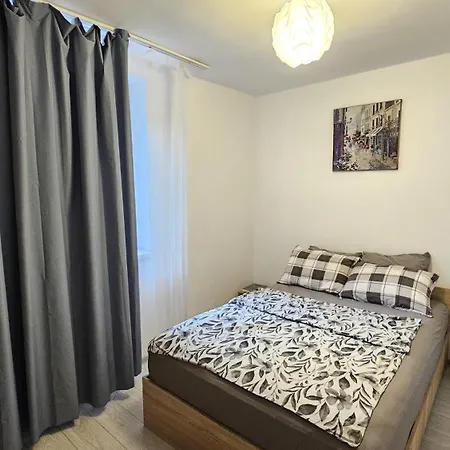 The Anchor Apartment *